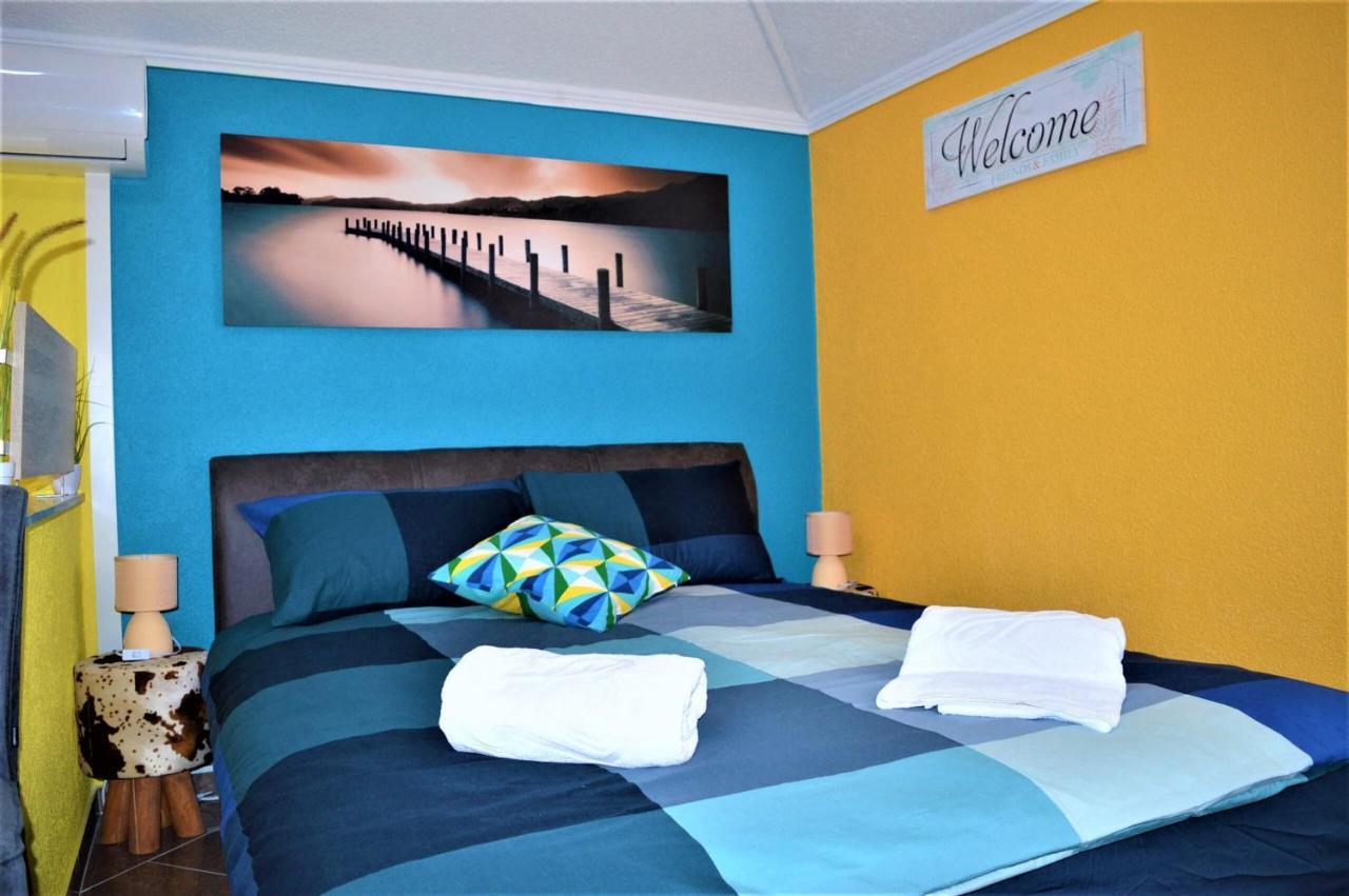Studio Apartments Luka Biograd - 벤코바츠 외부 사진