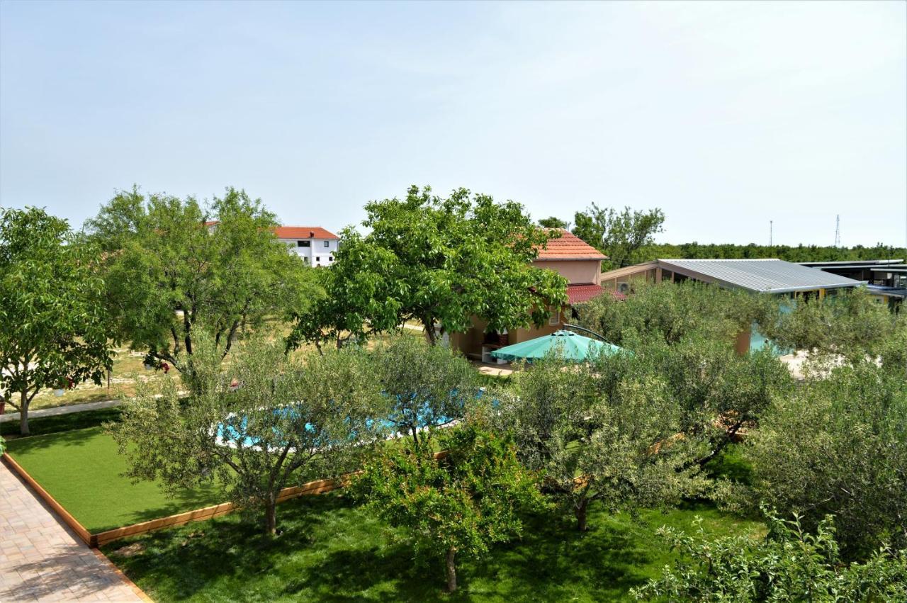 Studio Apartments Luka Biograd - 벤코바츠 외부 사진
