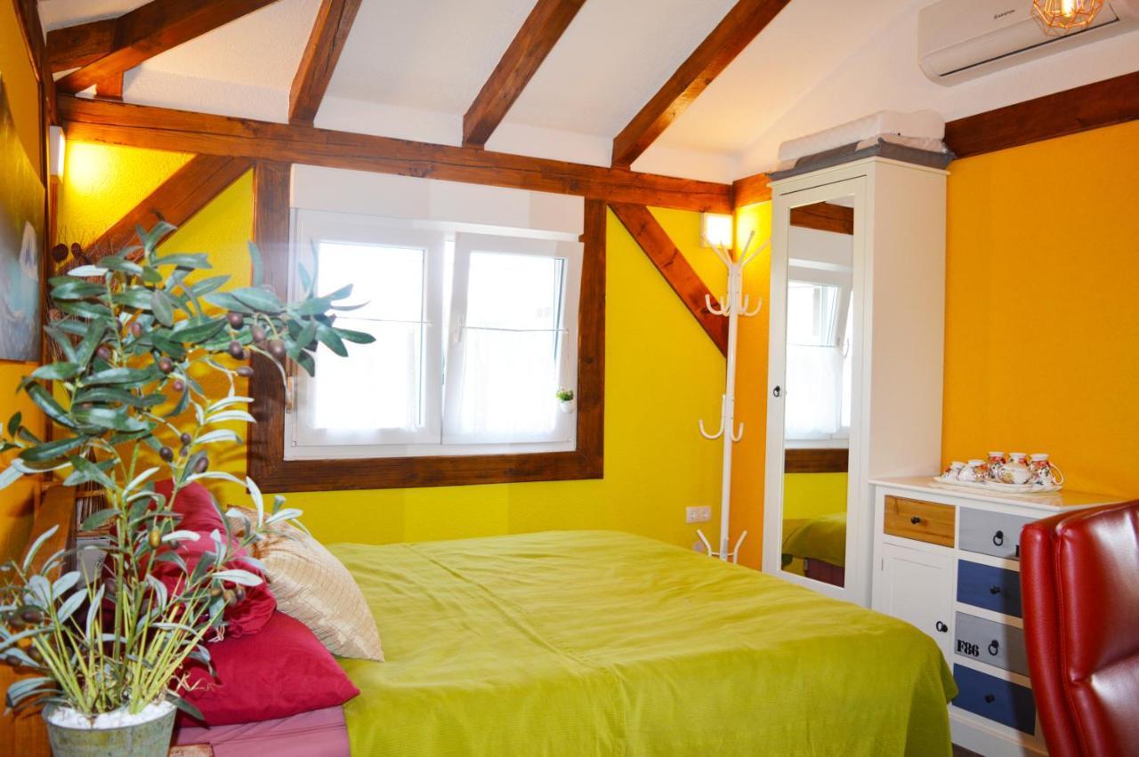 Studio Apartments Luka Biograd - 벤코바츠 외부 사진